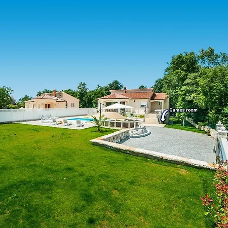 Villa Vivian By Kringa